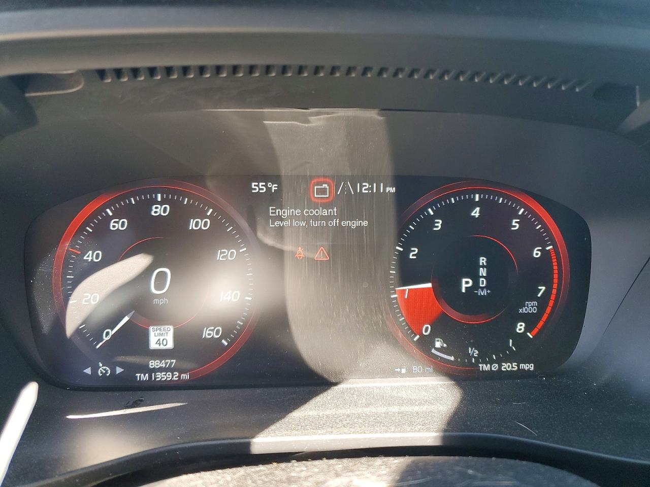 2021 VOLVO XC40 T5 MOMENTUM photo 17