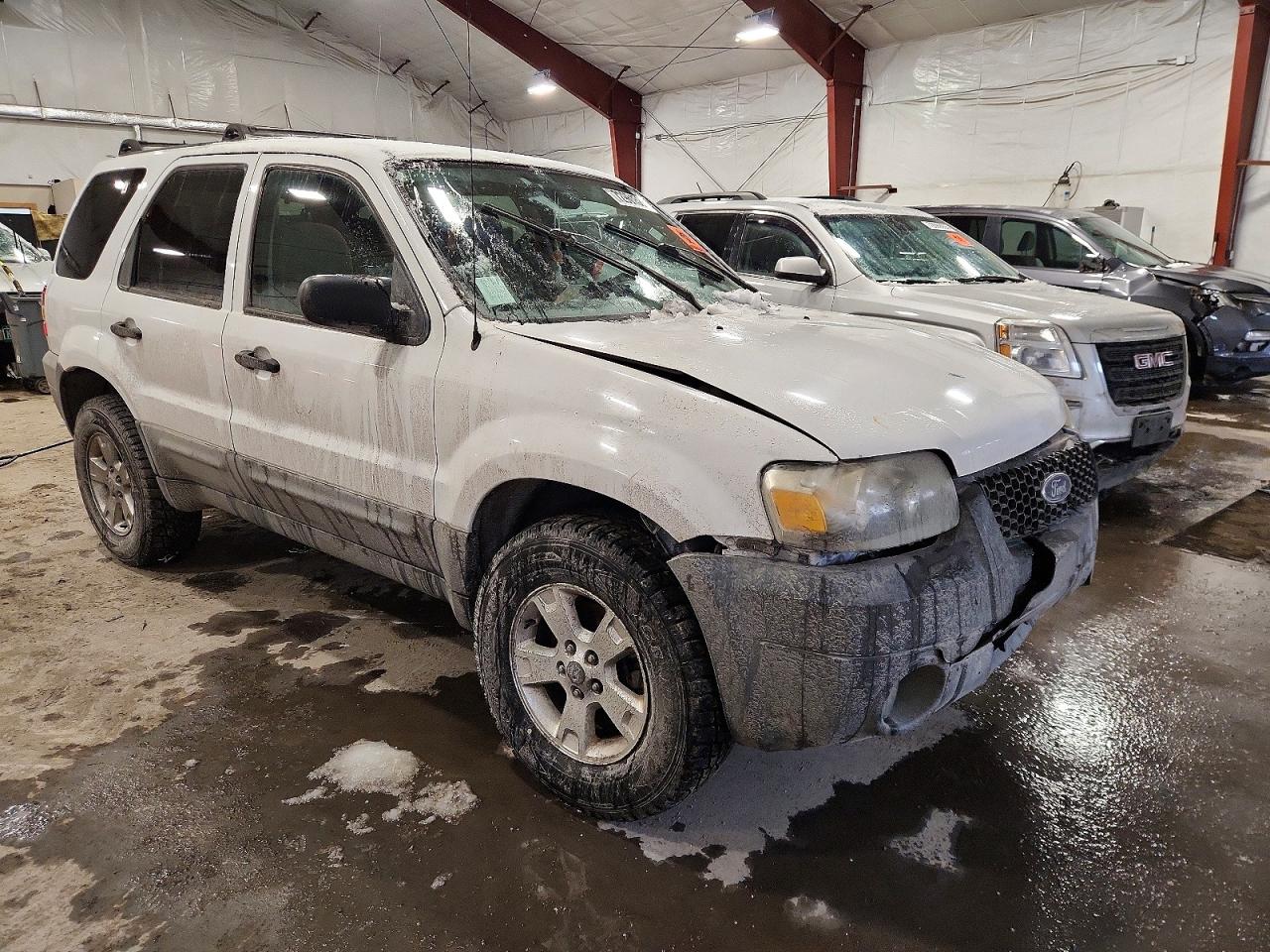 2005 FORD ESCAPE XLT photo 7