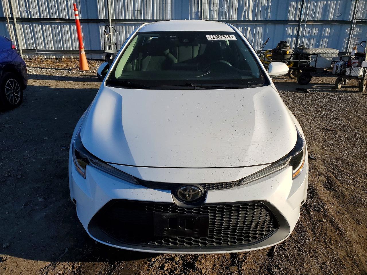 2021 TOYOTA COROLLA LE photo 5