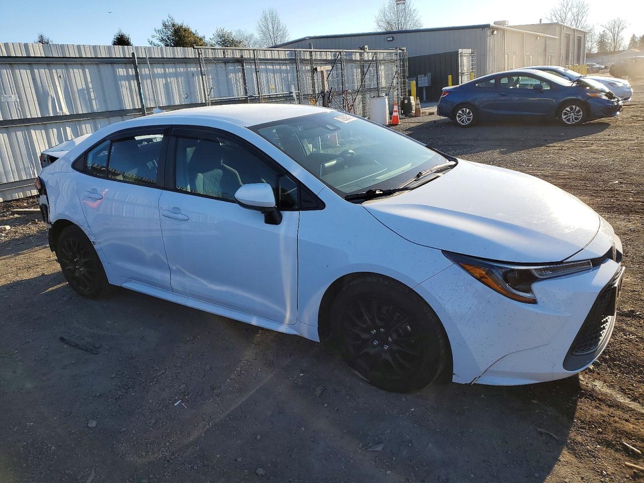 2021 TOYOTA COROLLA LE photo 4