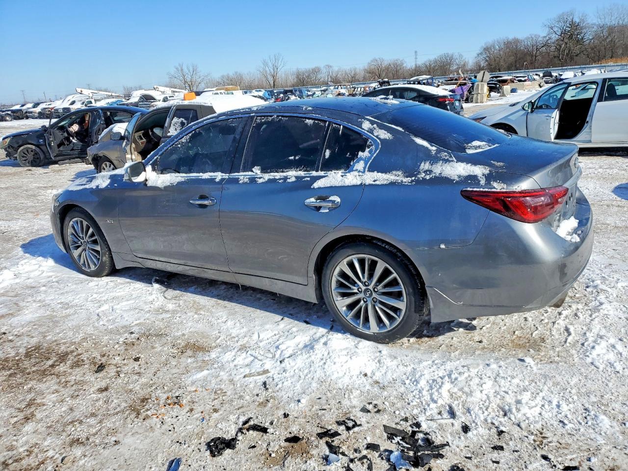 2018 INFINITI Q50 3.0T LUXE photo 3
