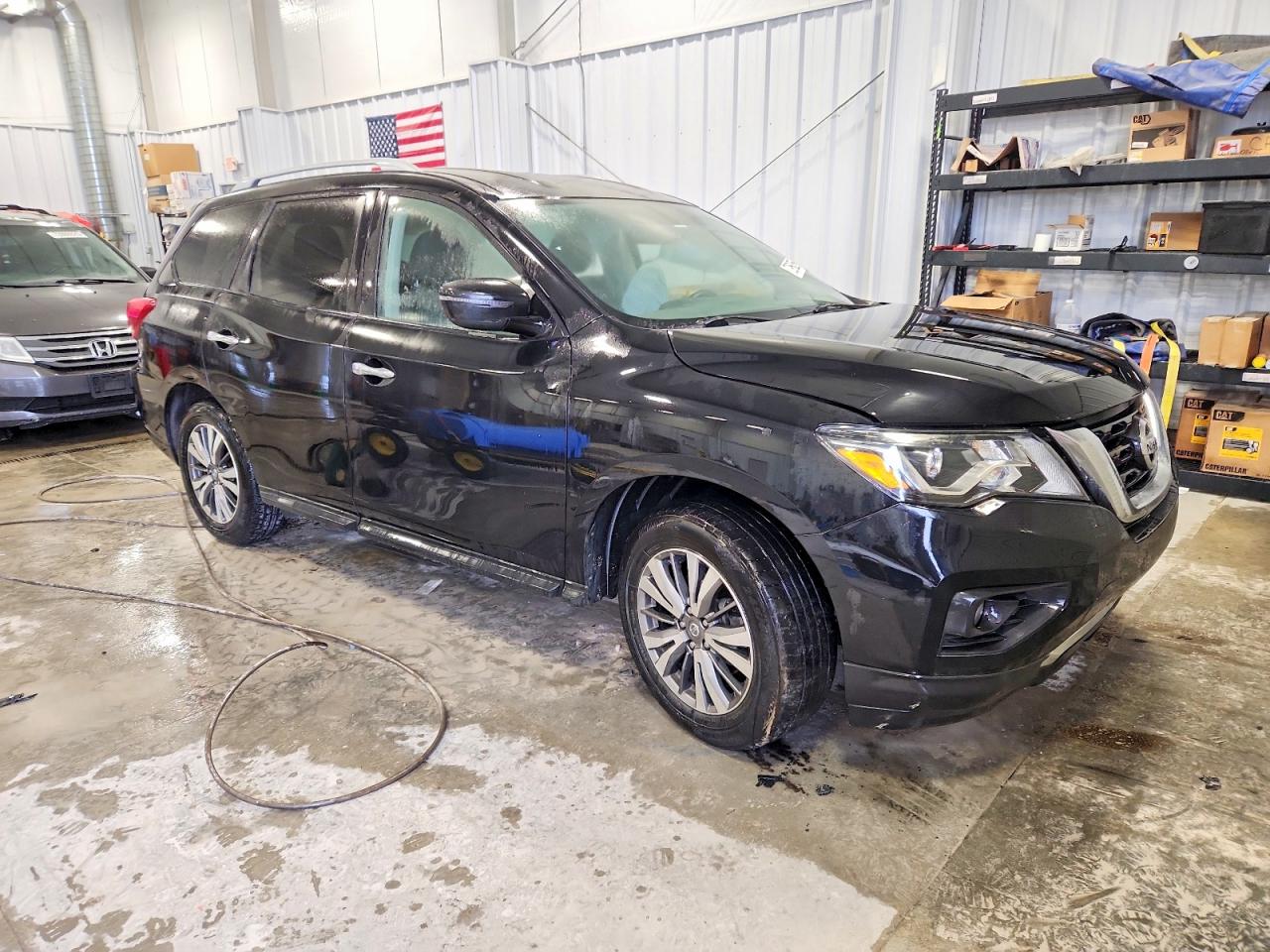 2020 NISSAN PATHFINDER SV photo 4