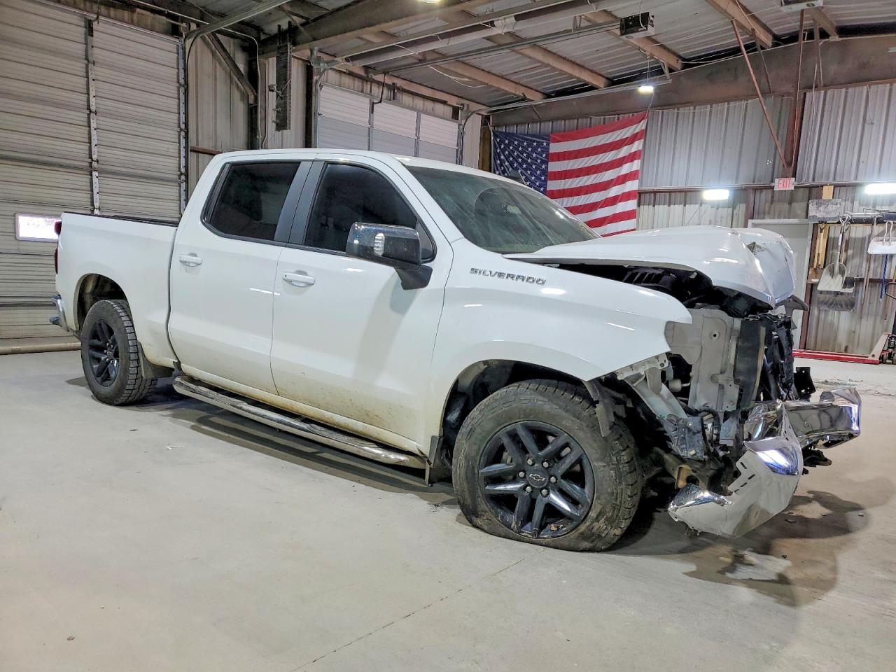 2019 CHEVROLET SILVERADO K1500 LT photo 7