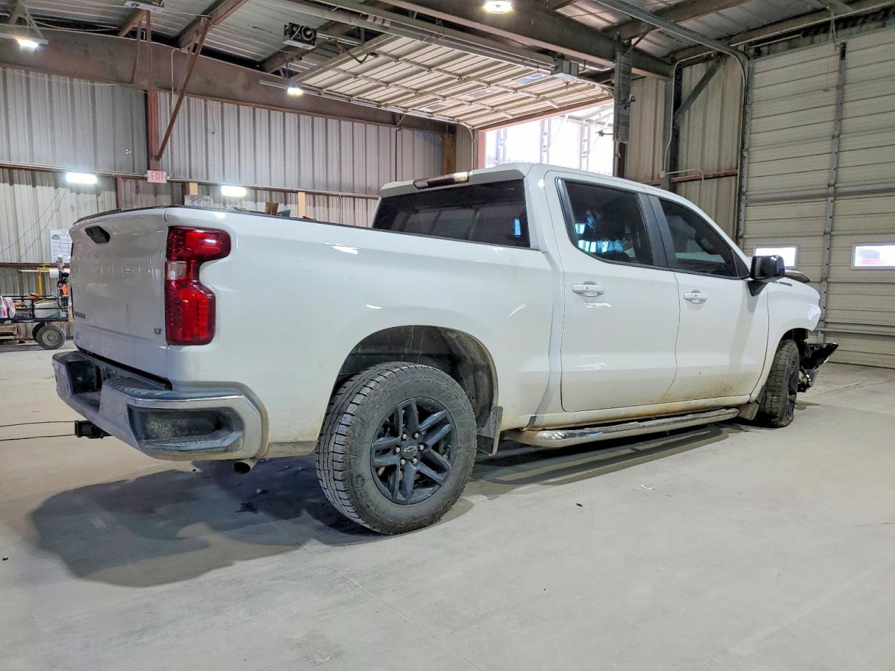 2019 CHEVROLET SILVERADO K1500 LT photo 5