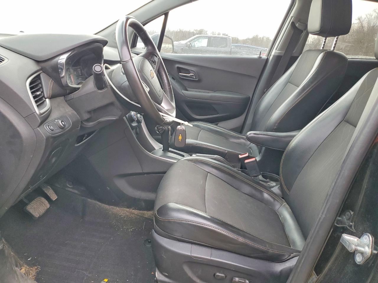 2017 CHEVROLET TRAX 1LT photo 19