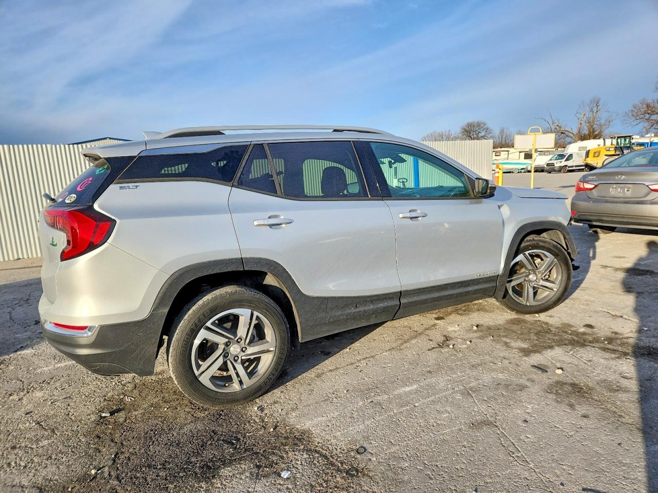 2019 GMC TERRAIN SLT photo 7