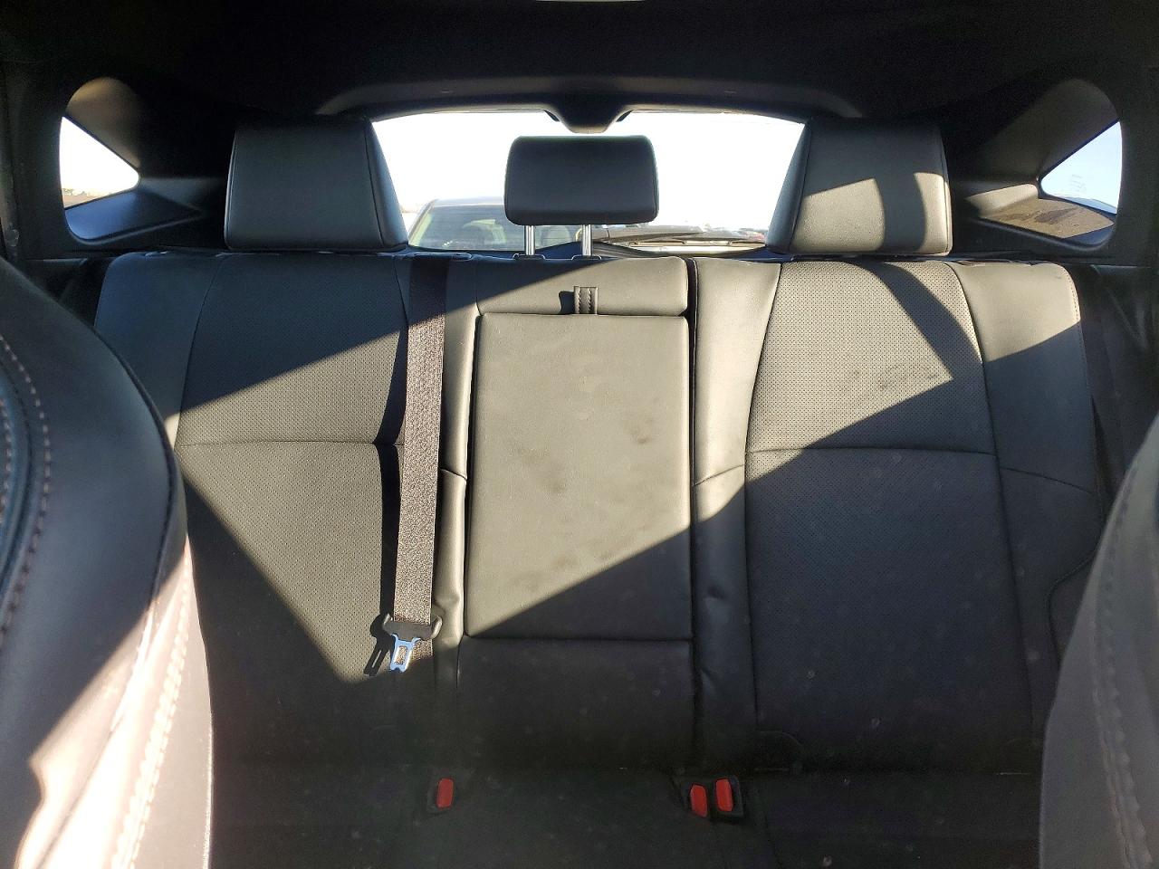 2023 TOYOTA VENZA LE photo 10