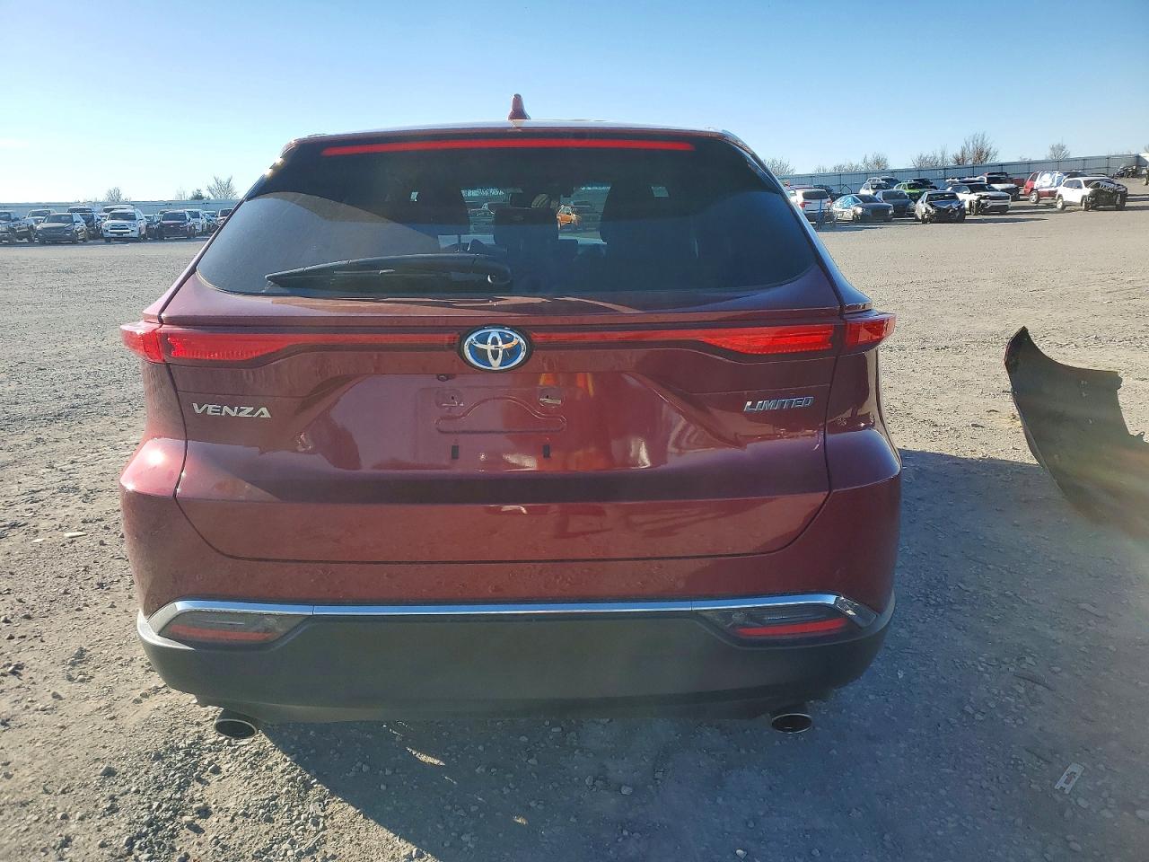 2023 TOYOTA VENZA LE photo 6
