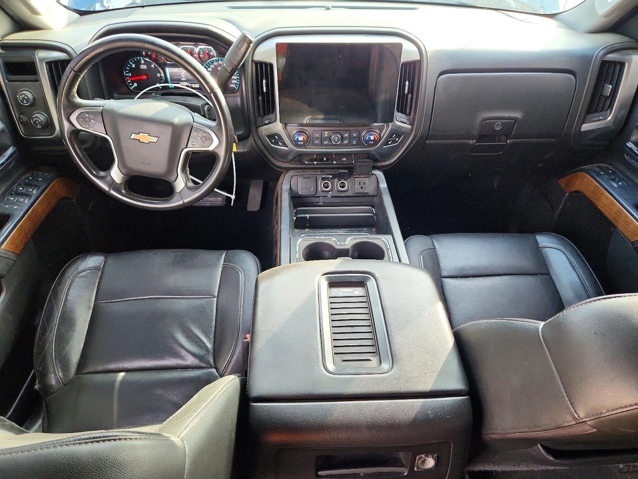 2016 CHEVROLET SILVERADO K1500 LTZ photo 8