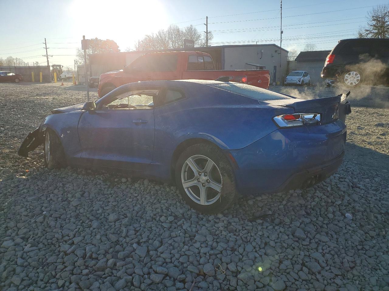 2017 CHEVROLET CAMARO LT photo 4