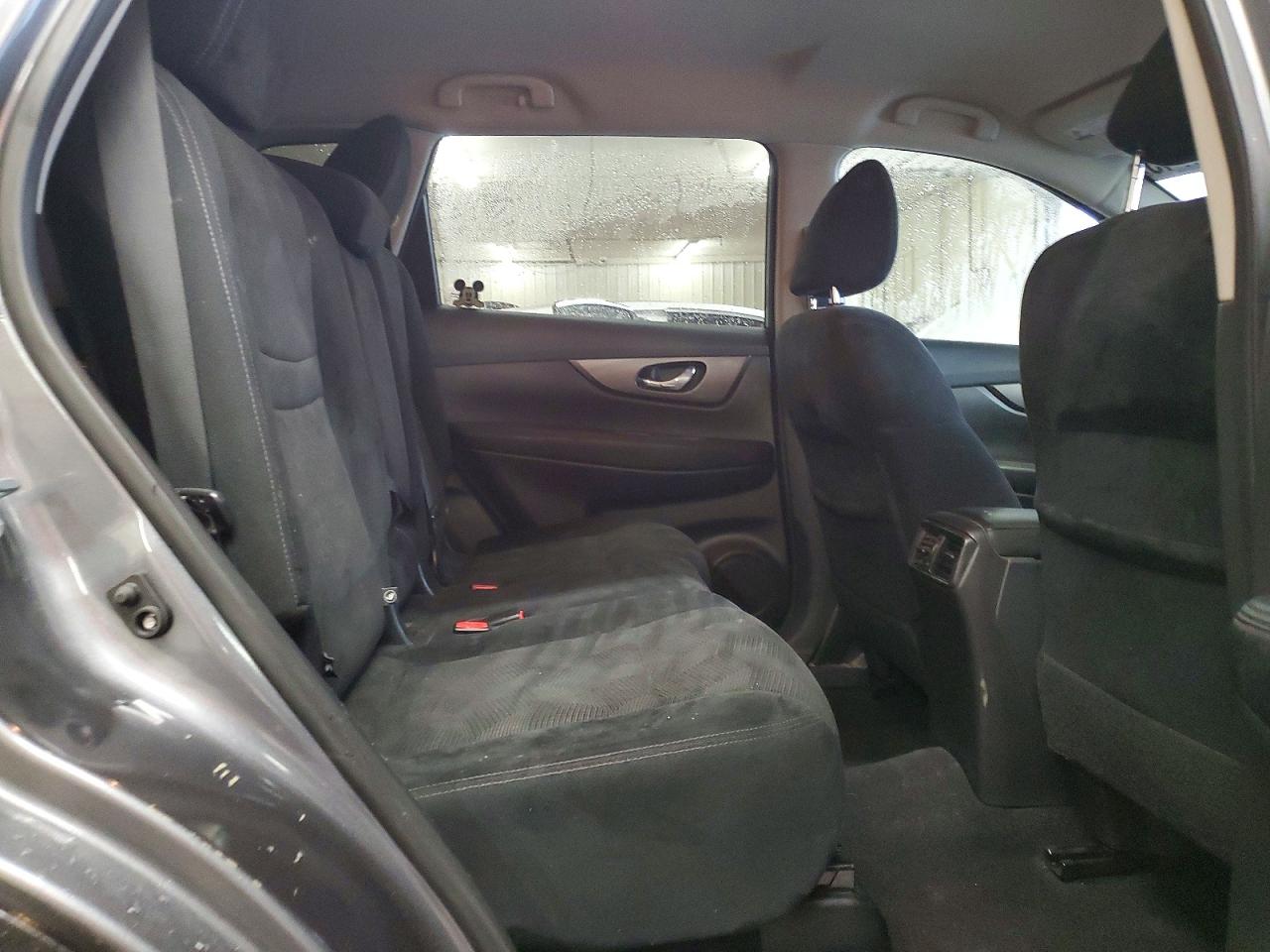 2016 NISSAN ROGUE S photo 11