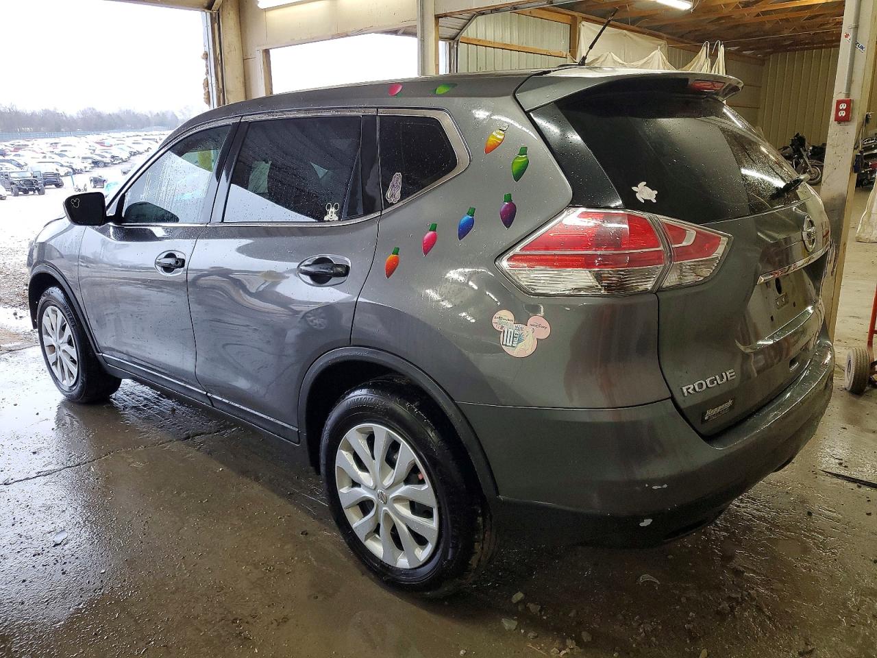2016 NISSAN ROGUE S photo 2