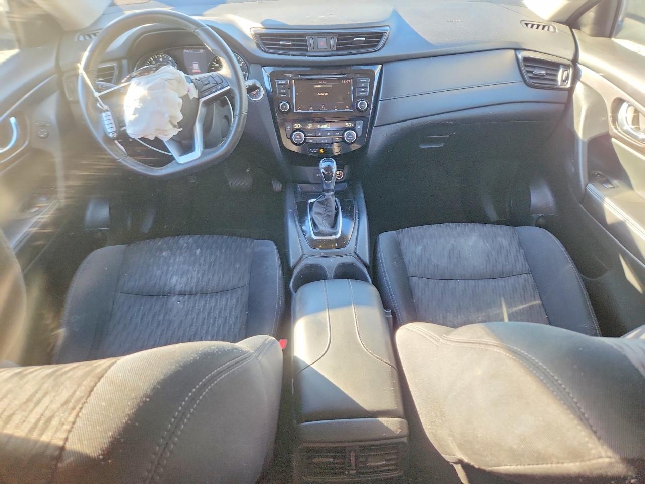 2019 NISSAN ROGUE S photo 8