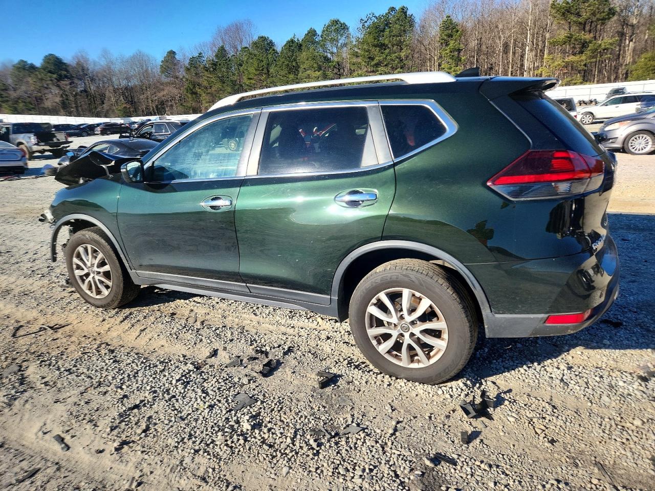 2019 NISSAN ROGUE S photo 2