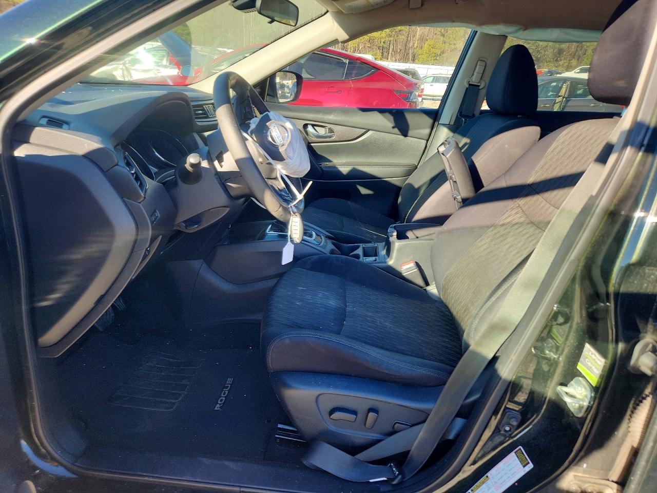 2019 NISSAN ROGUE S photo 7