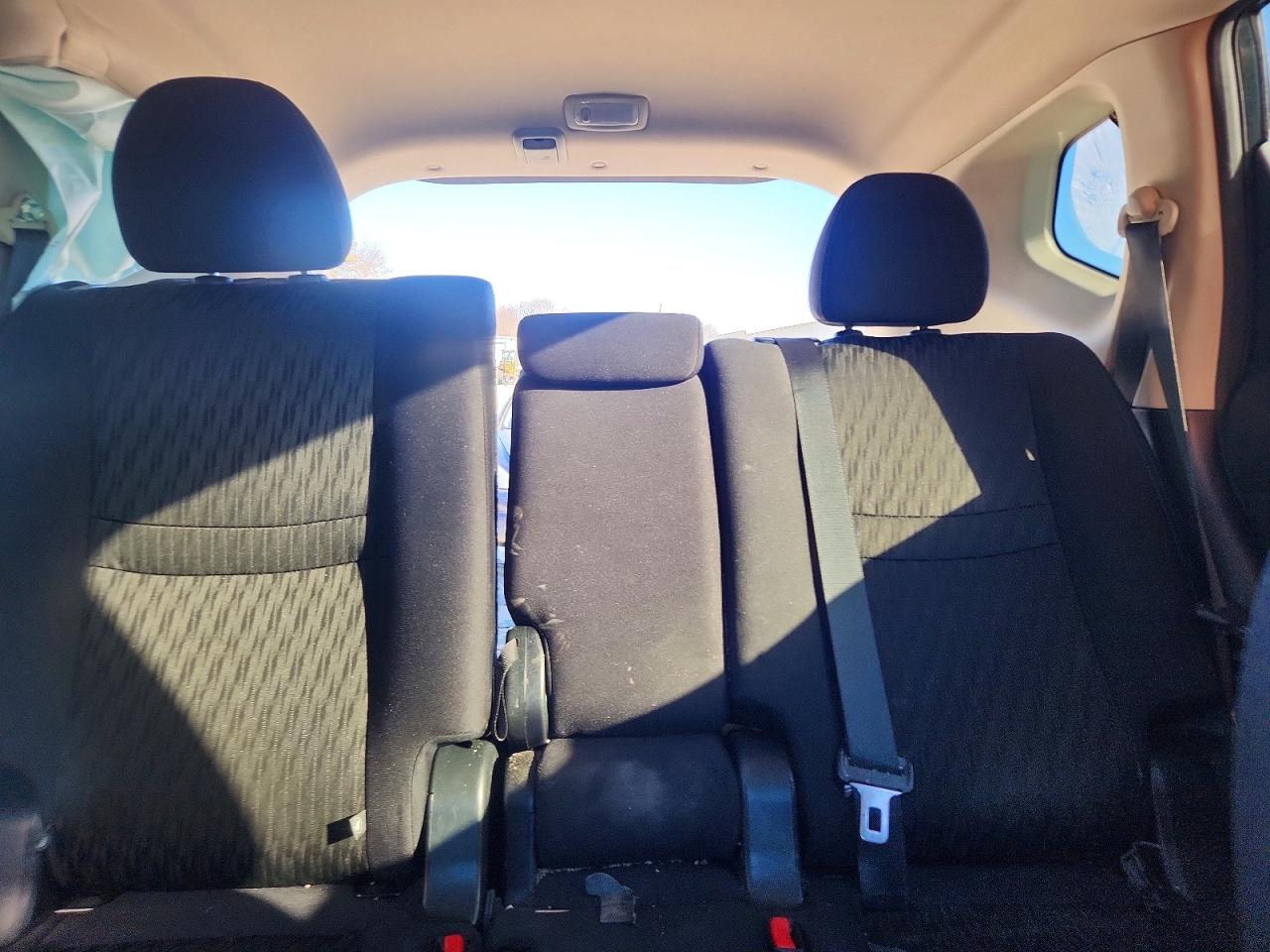 2019 NISSAN ROGUE S photo 10