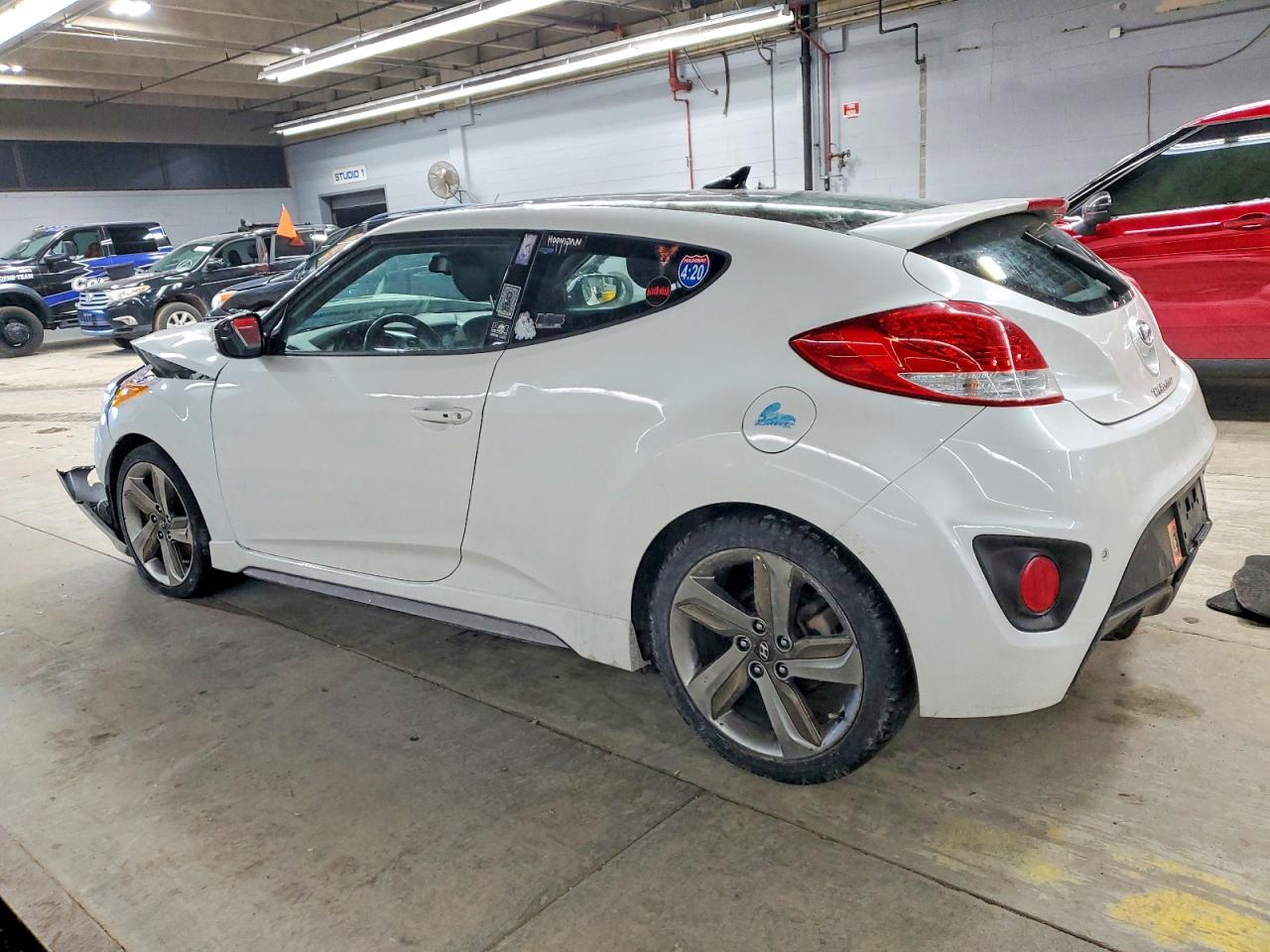 2015 HYUNDAI VELOSTER TURBO photo 3