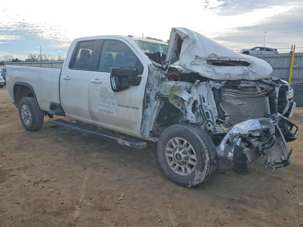 2023 CHEVROLET SILVERADO C2500 HEAVY DUTY LT photo 7