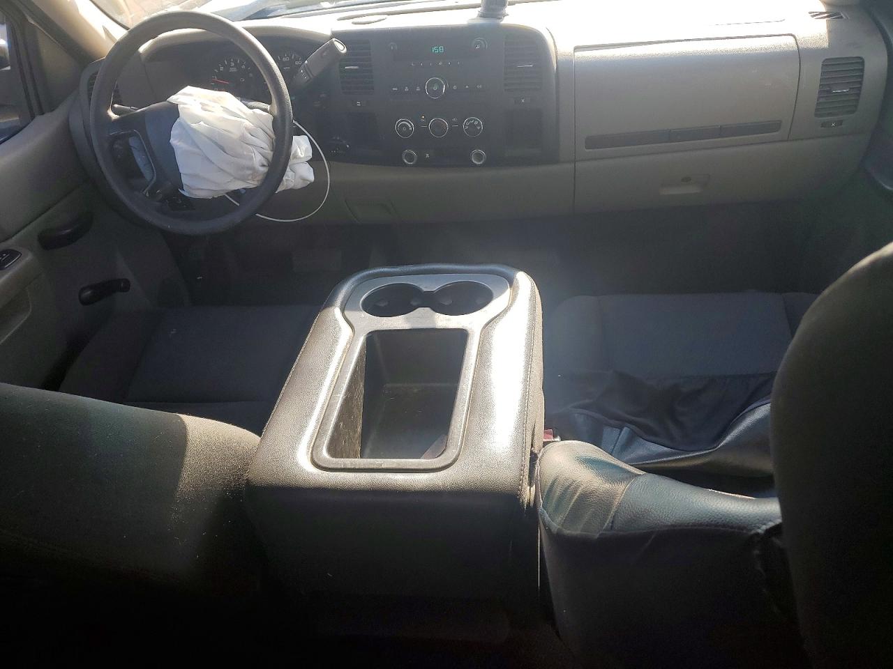 2010 CHEVROLET SILVERADO C1500 photo 15