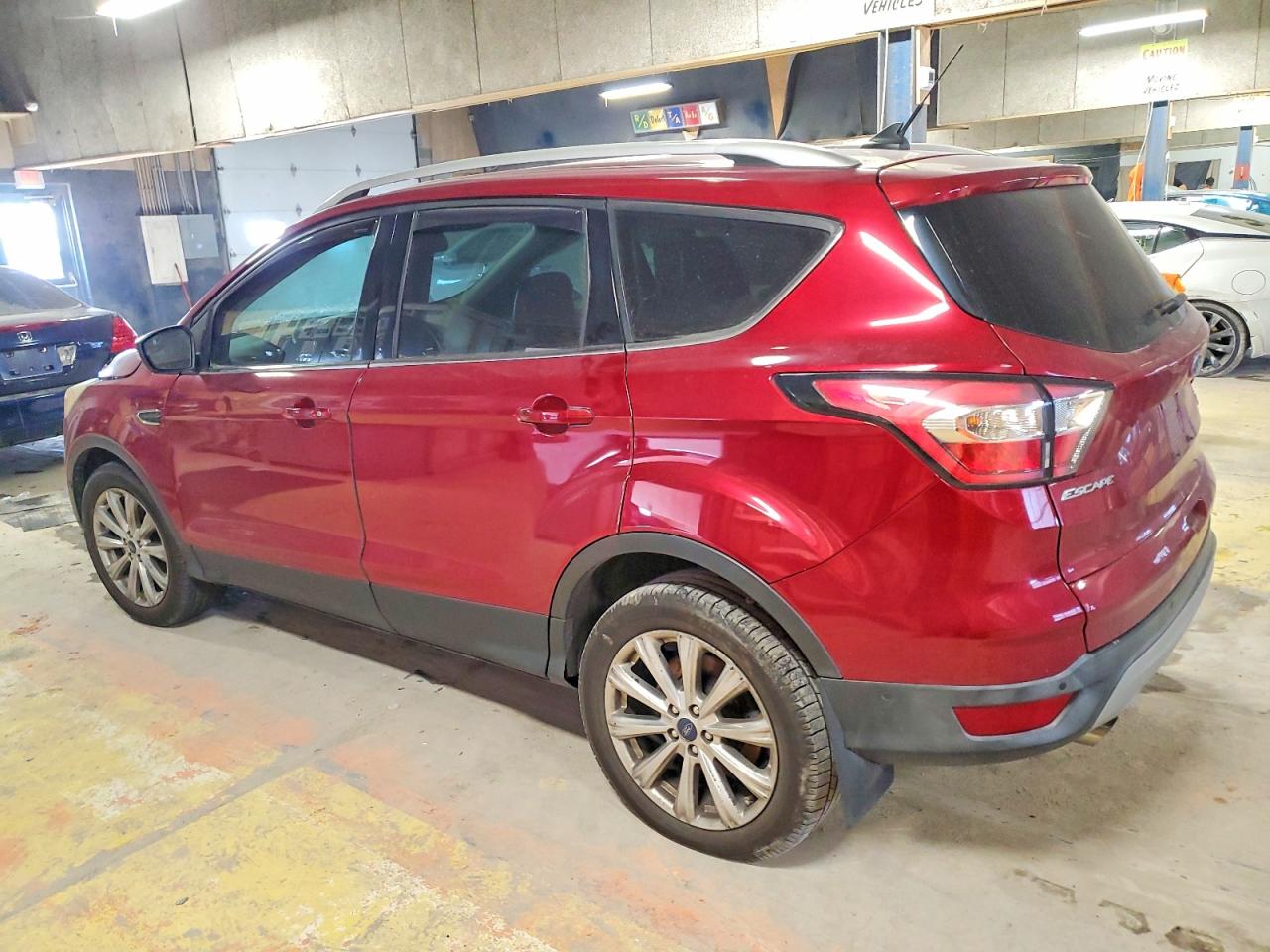 2018 FORD ESCAPE TITANIUM photo 2