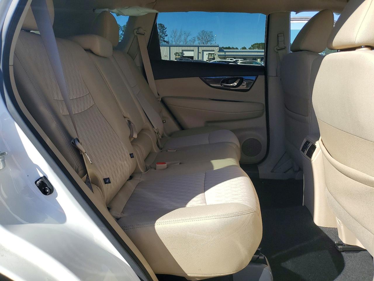 2020 NISSAN ROGUE SV photo 11