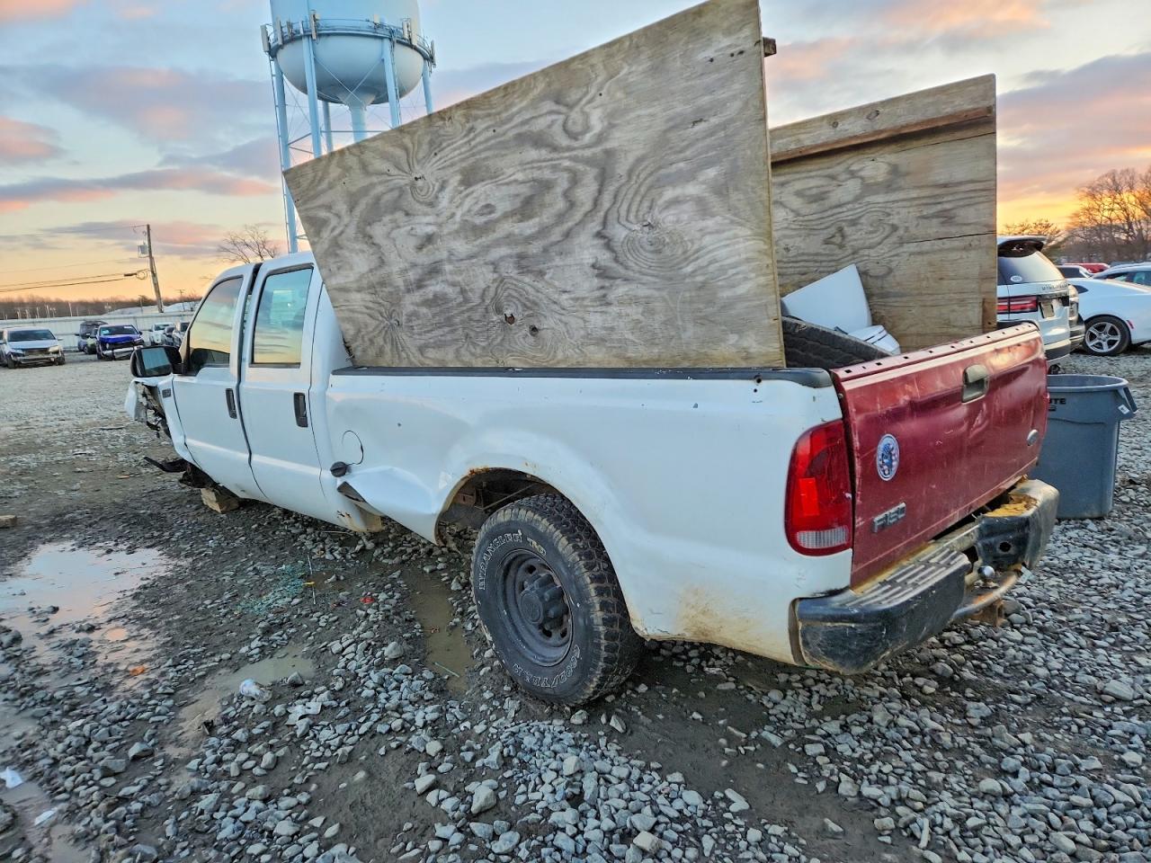 2004 FORD F350 SRW SUPER DUTY photo 3