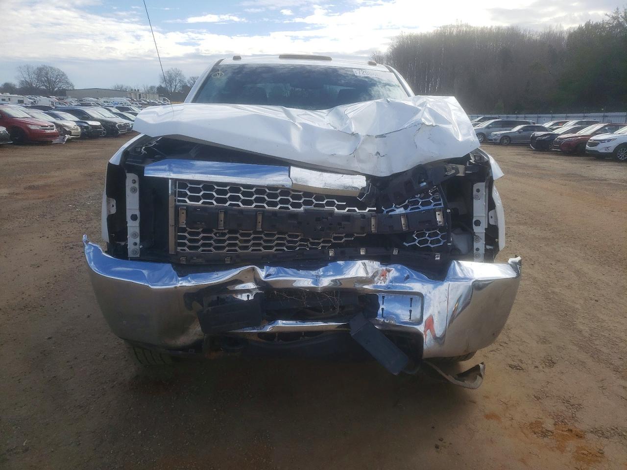 2019 CHEVROLET SILVERADO K2500 HEAVY DUTY photo 5