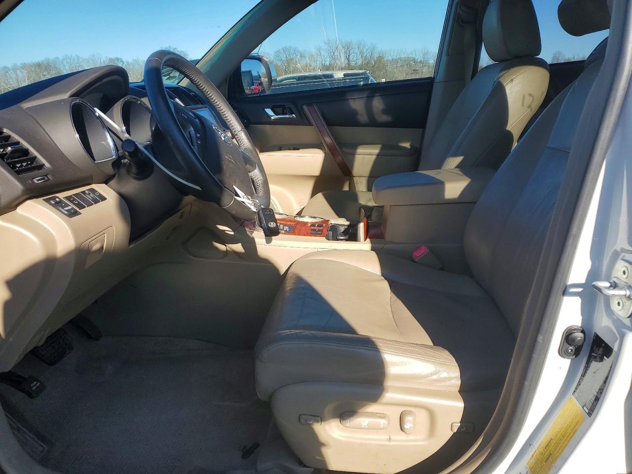 2008 TOYOTA HIGHLANDER LIMITED photo 13