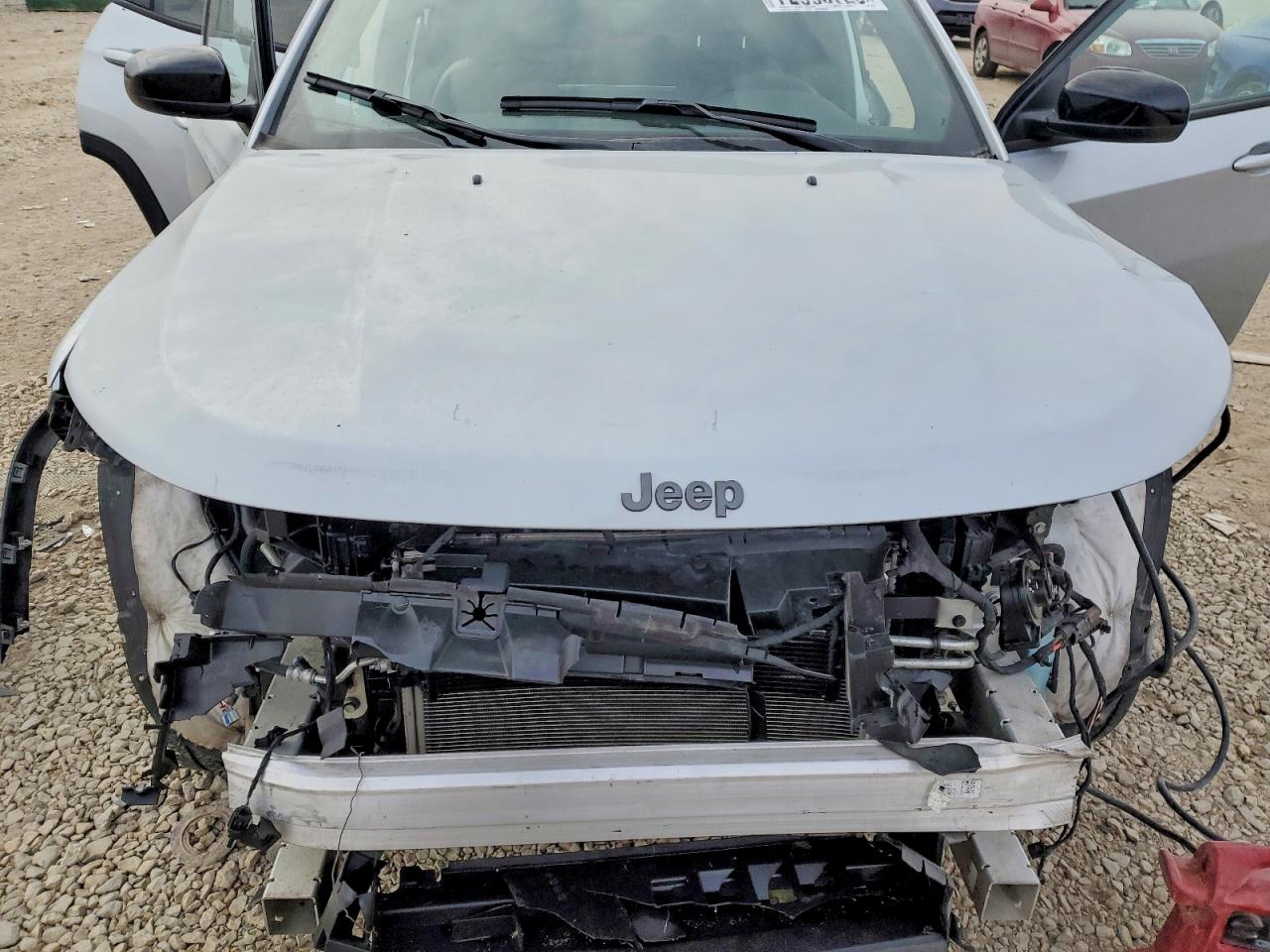 2025 JEEP COMPASS LATITUDE photo 34