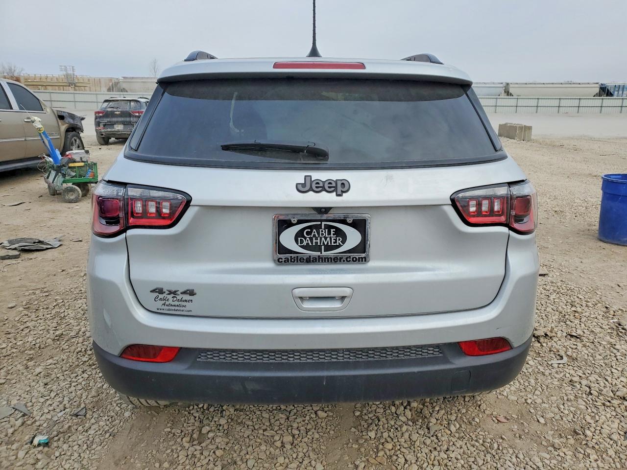 2025 JEEP COMPASS LATITUDE photo 16