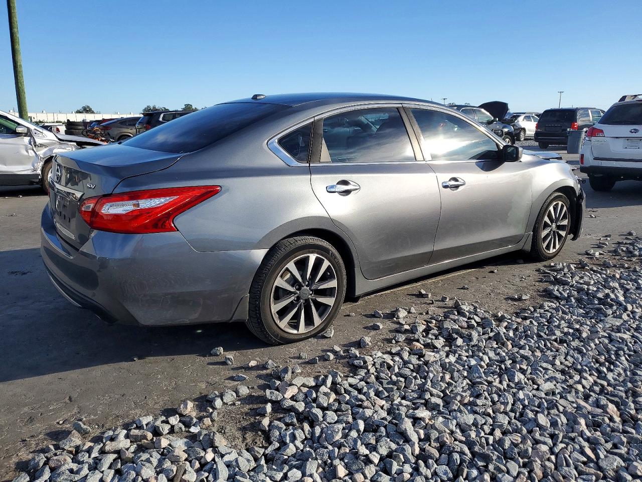 2016 NISSAN ALTIMA 2.5 SV photo 7