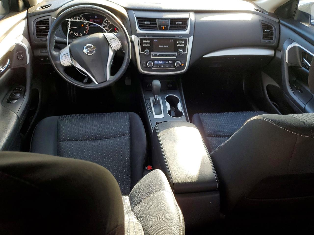 2016 NISSAN ALTIMA 2.5 SV photo 22