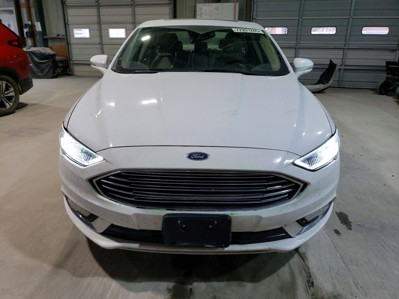 2017 FORD FUSION SE photo 9