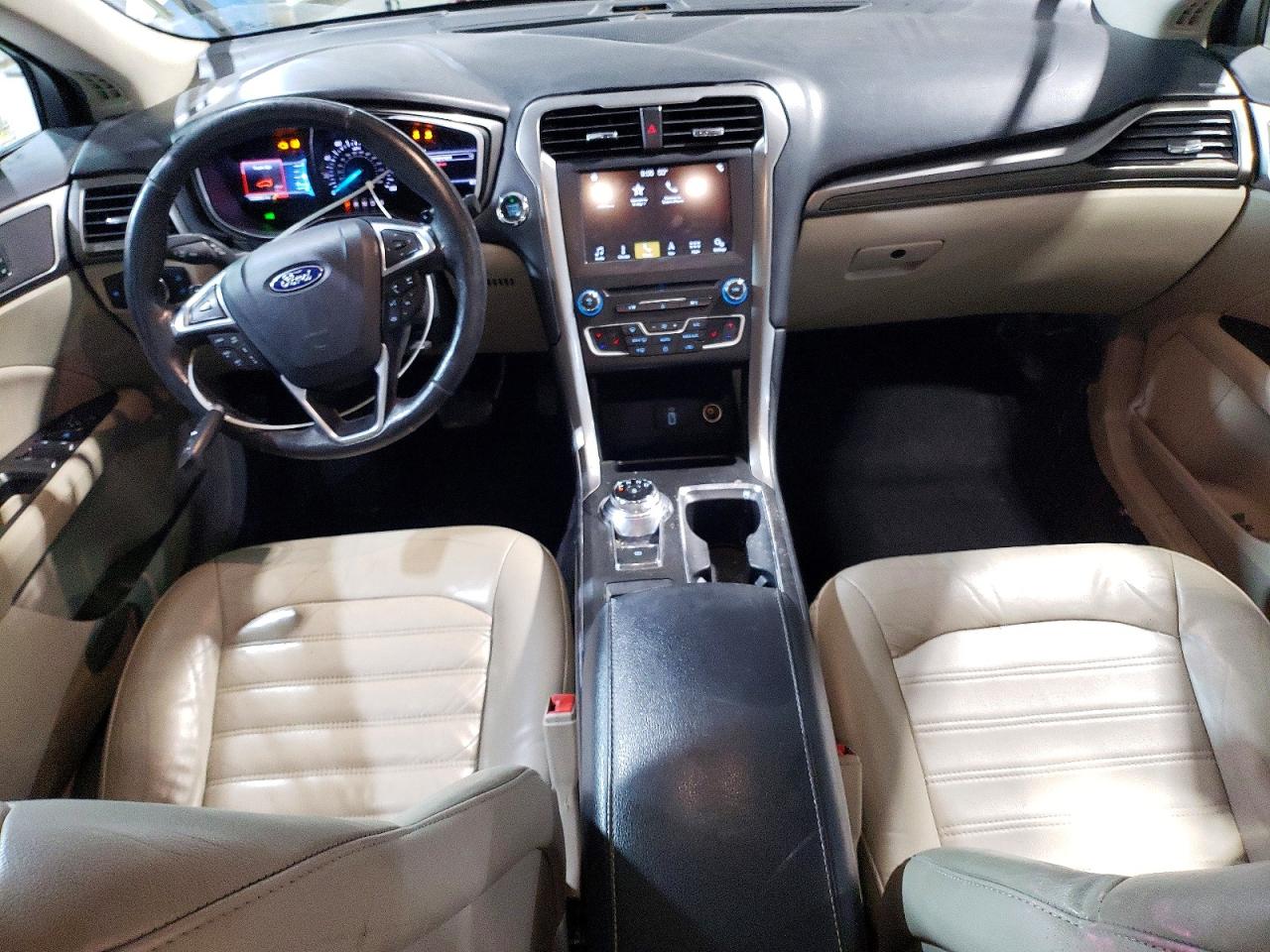 2017 FORD FUSION SE photo 15