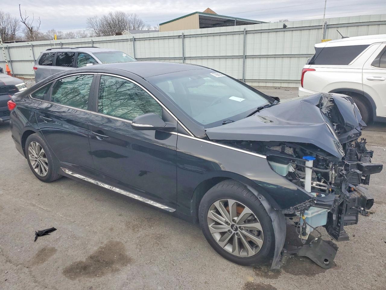 2017 HYUNDAI SONATA SPORT photo 4