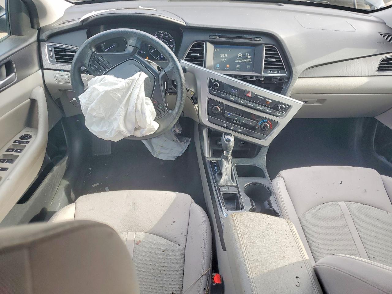 2017 HYUNDAI SONATA SPORT photo 8