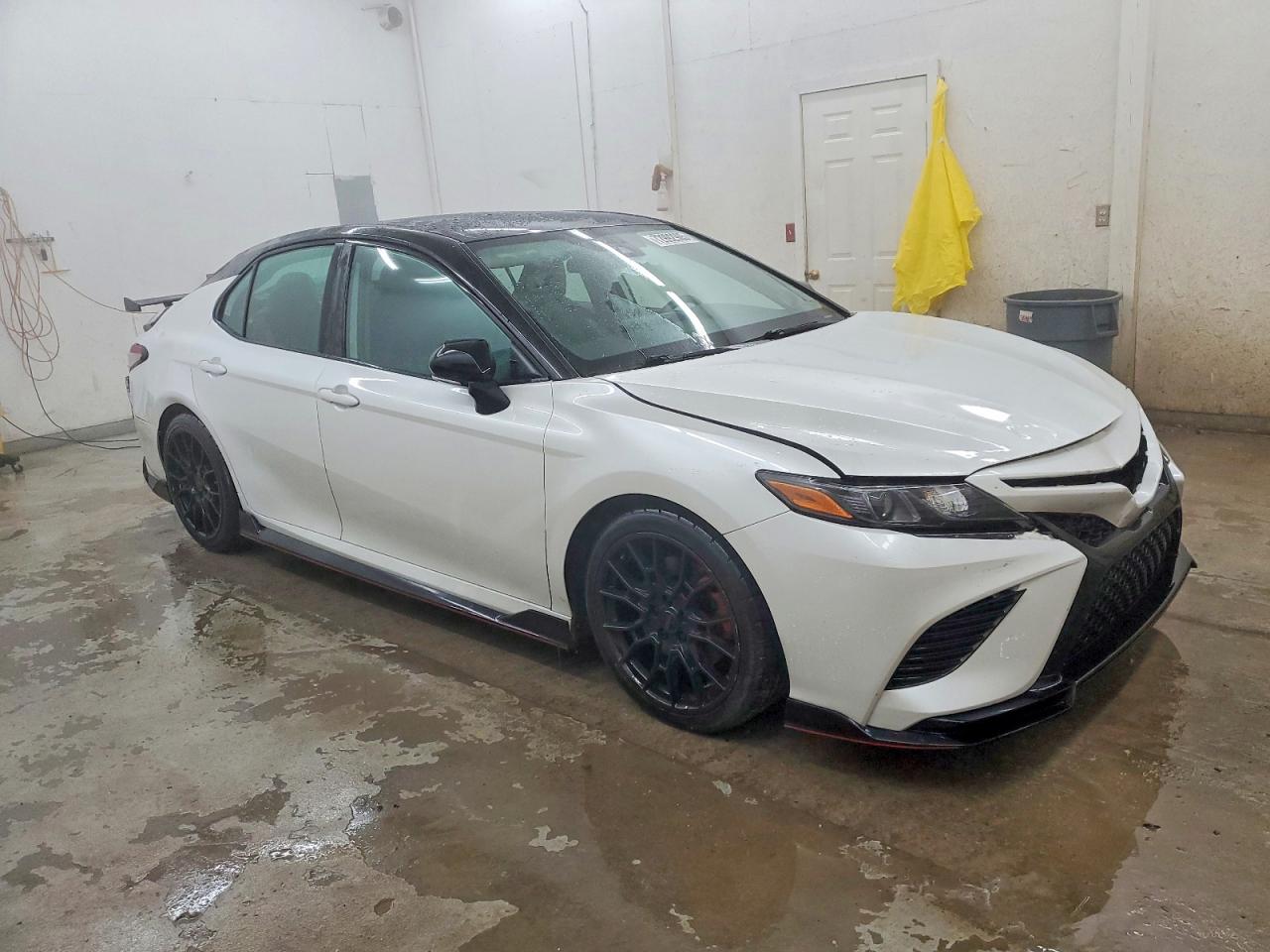 2022 TOYOTA CAMRY TRD photo 7