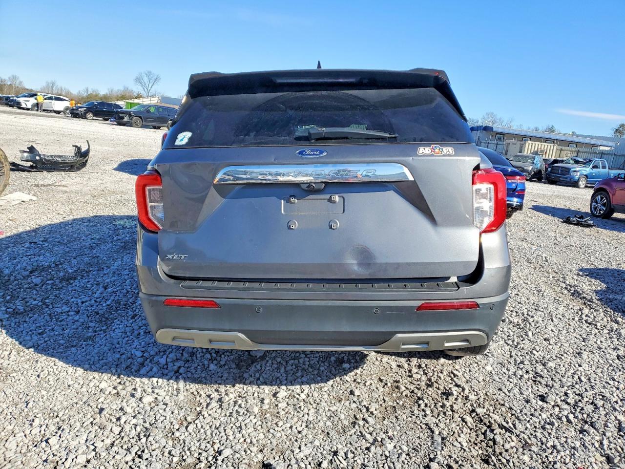 2021 FORD EXPLORER XLT photo 11