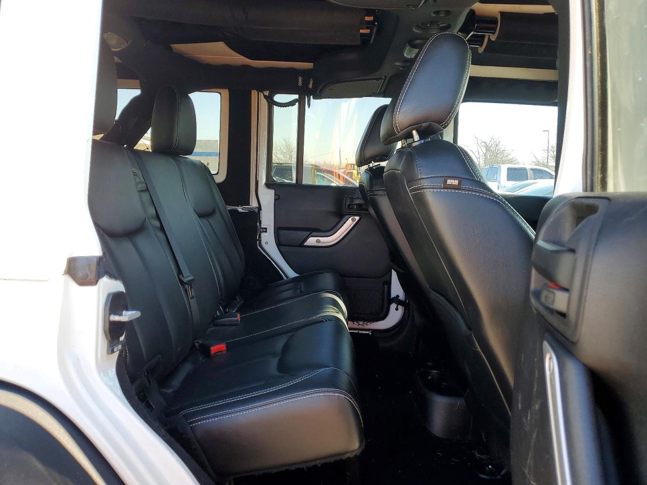 2015 JEEP WRANGLER UNLIMITED RUBICON photo 10