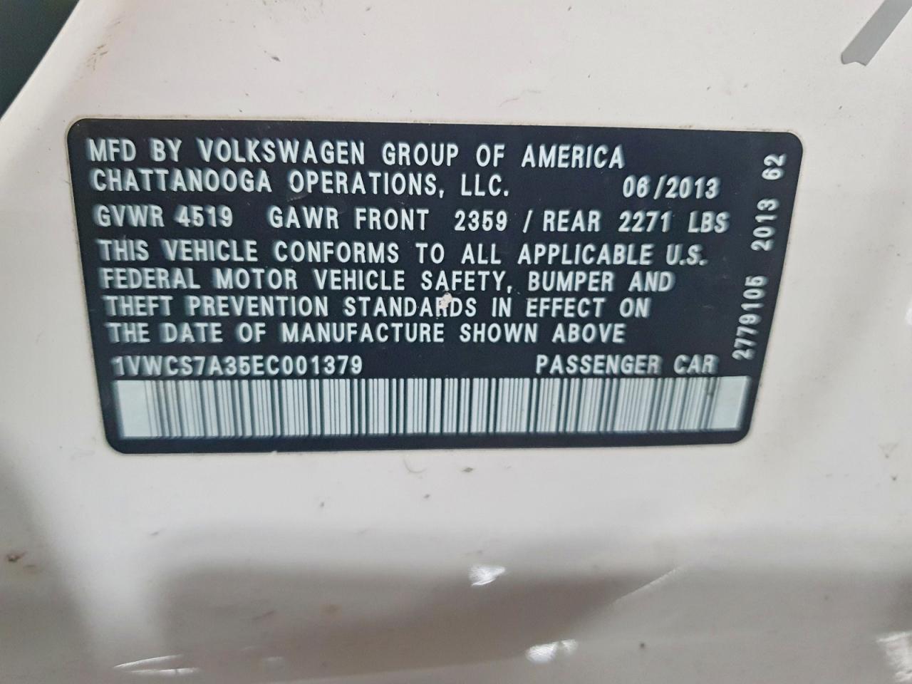 2014 VOLKSWAGEN PASSAT SEL photo 13
