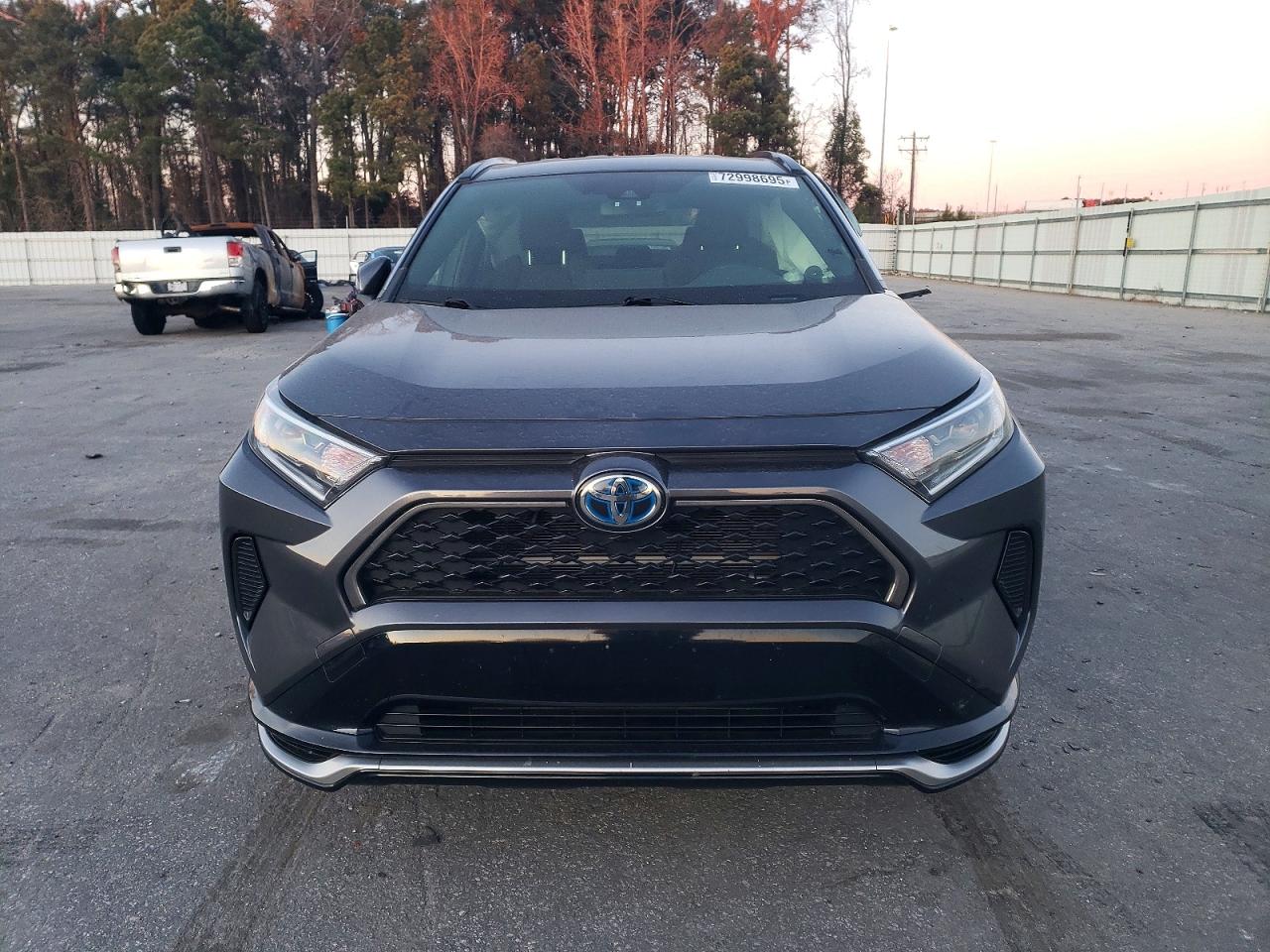 2021 TOYOTA RAV4 PRIME SE photo 5