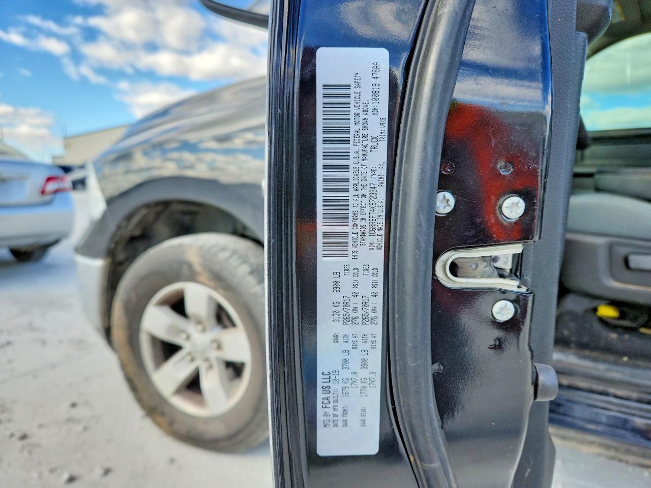 2019 RAM 1500 CLASSIC TRADESMAN photo 23