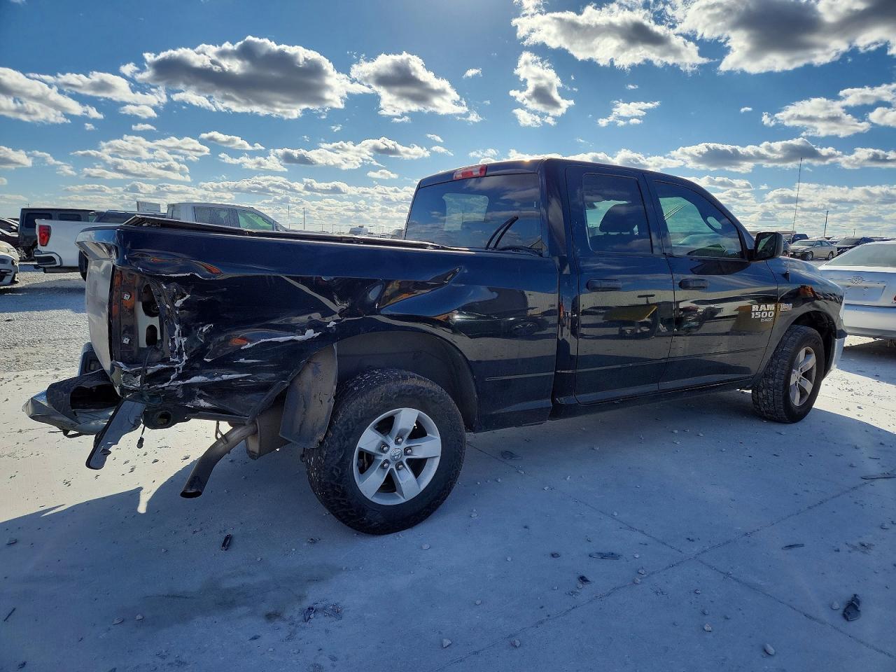 2019 RAM 1500 CLASSIC TRADESMAN photo 5