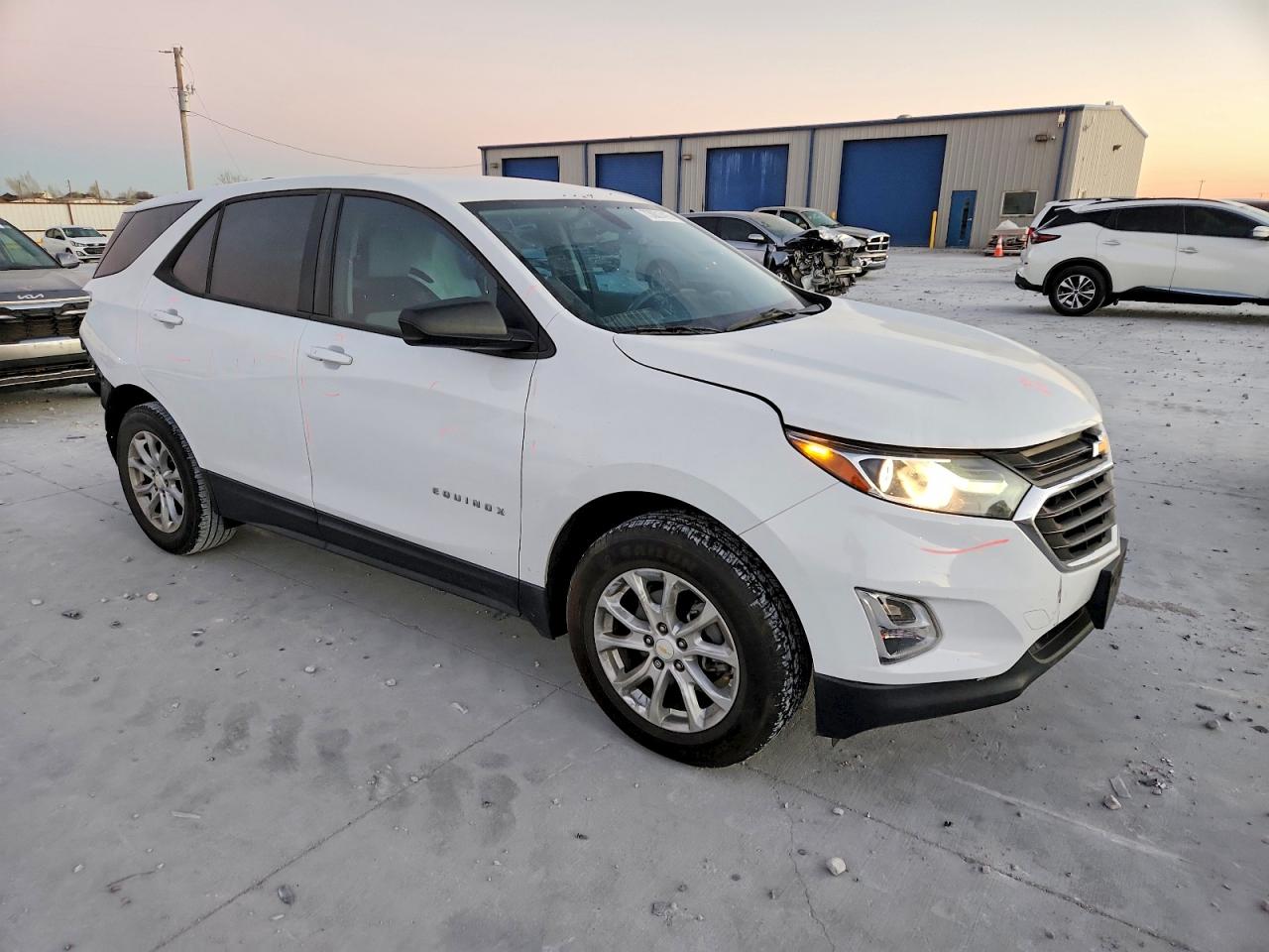 2019 CHEVROLET EQUINOX LS photo 7