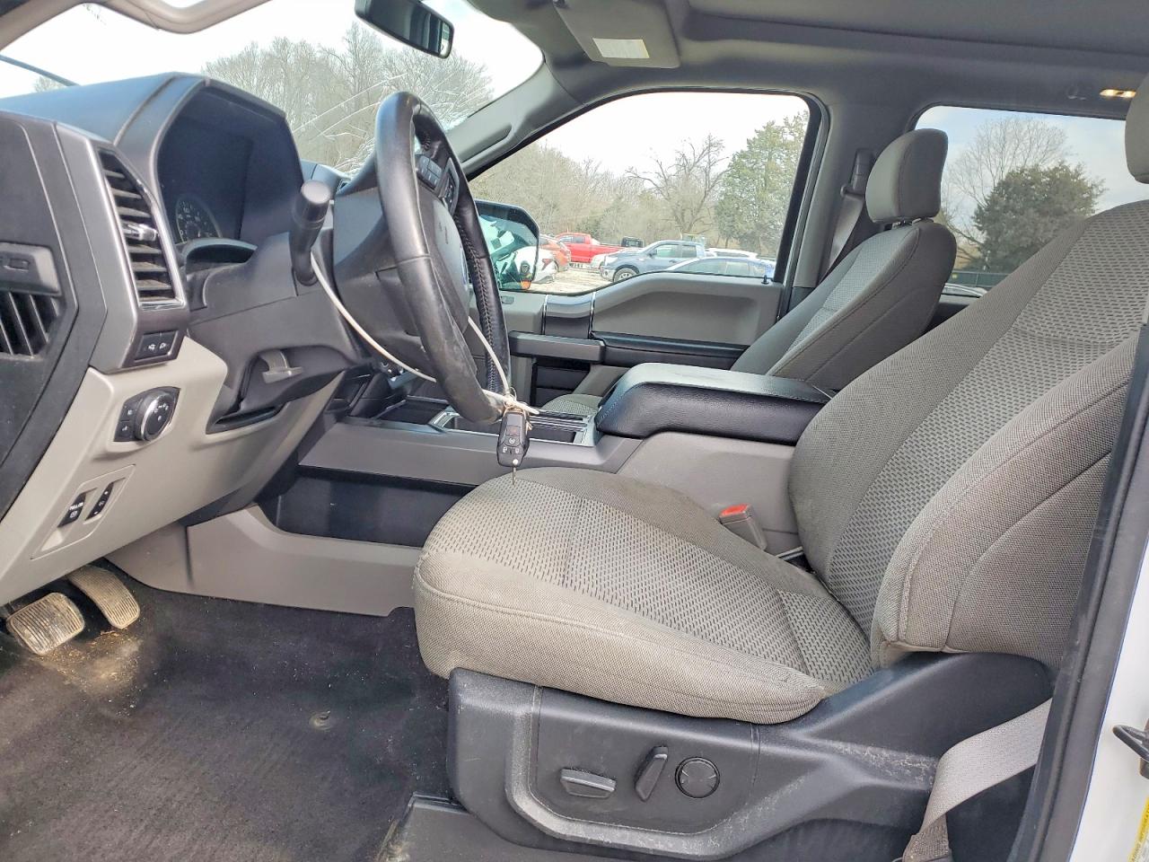 2019 FORD F150 SUPERCREW photo 13