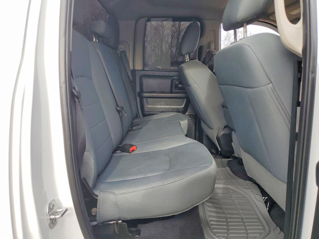 2018 RAM 1500 ST photo 10