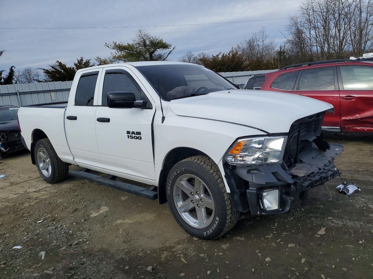 2018 RAM 1500 ST photo 4