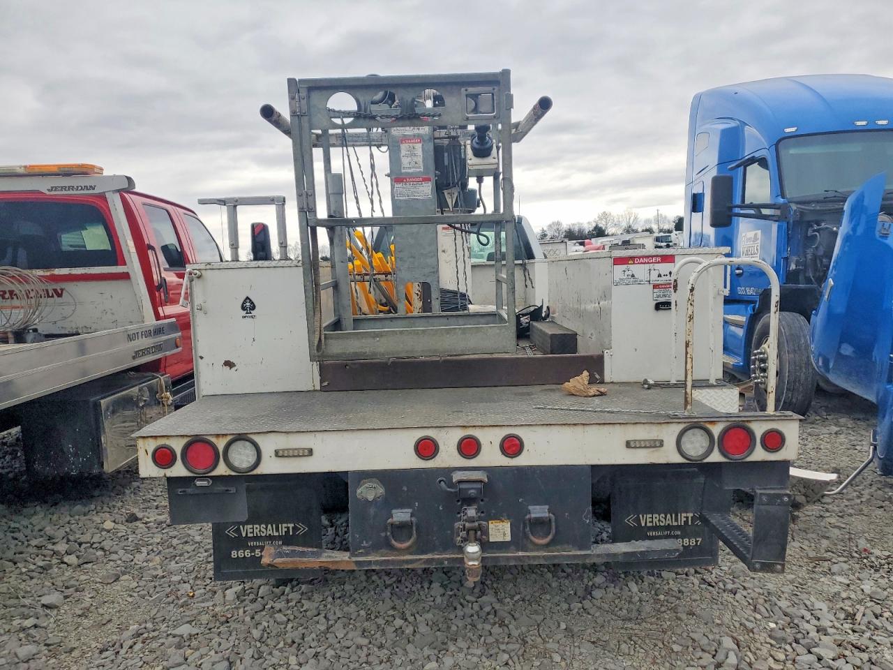 2021 FORD F550 SUPER DUTY photo 16