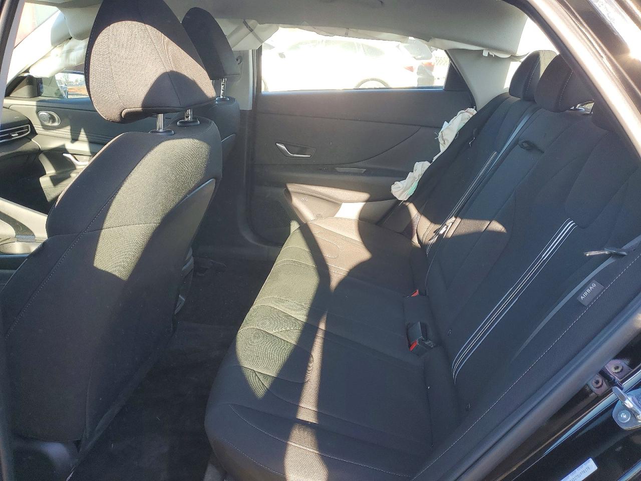 2025 HYUNDAI ELANTRA SEL CONVENIENCE photo 10