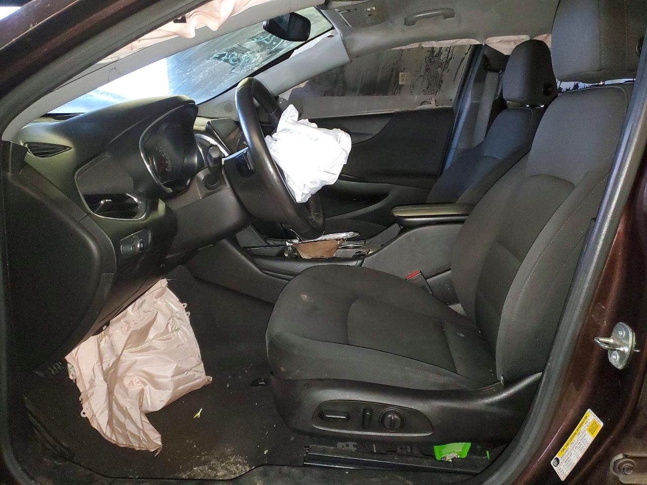 2016 CHEVROLET MALIBU LT photo 7